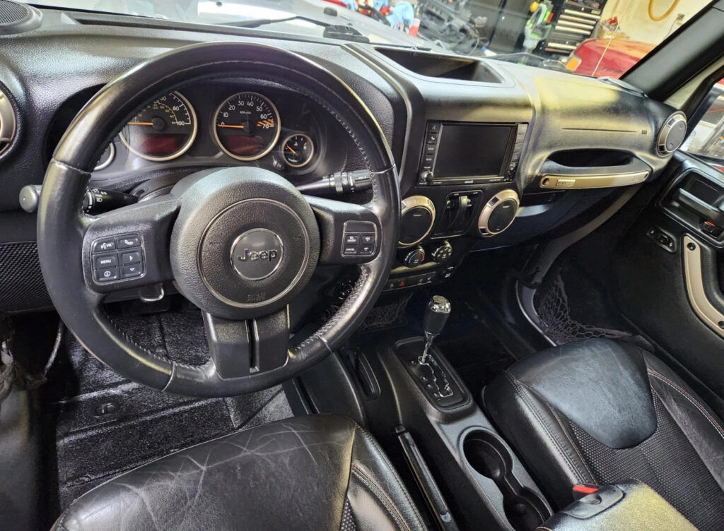 2016 Jeep Wrangler Sahara