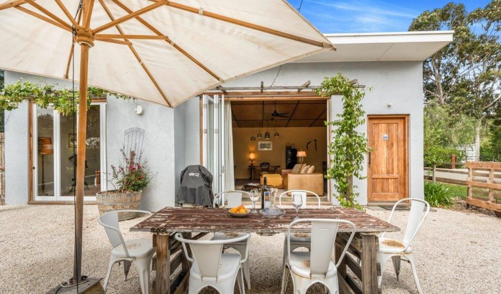 Lianna Bungalow — 1