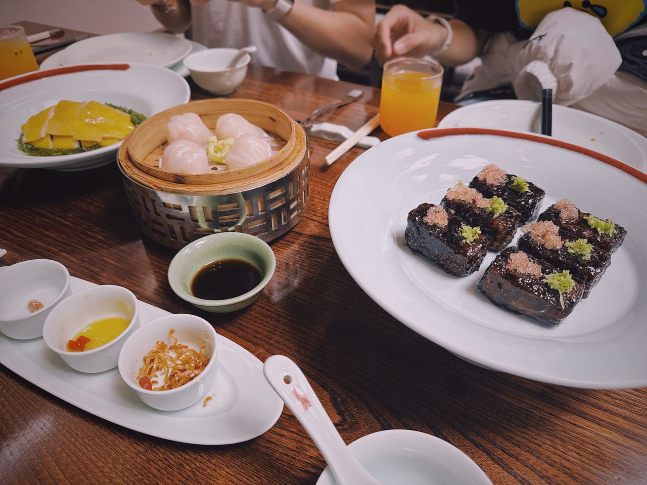 广式中餐和茶点