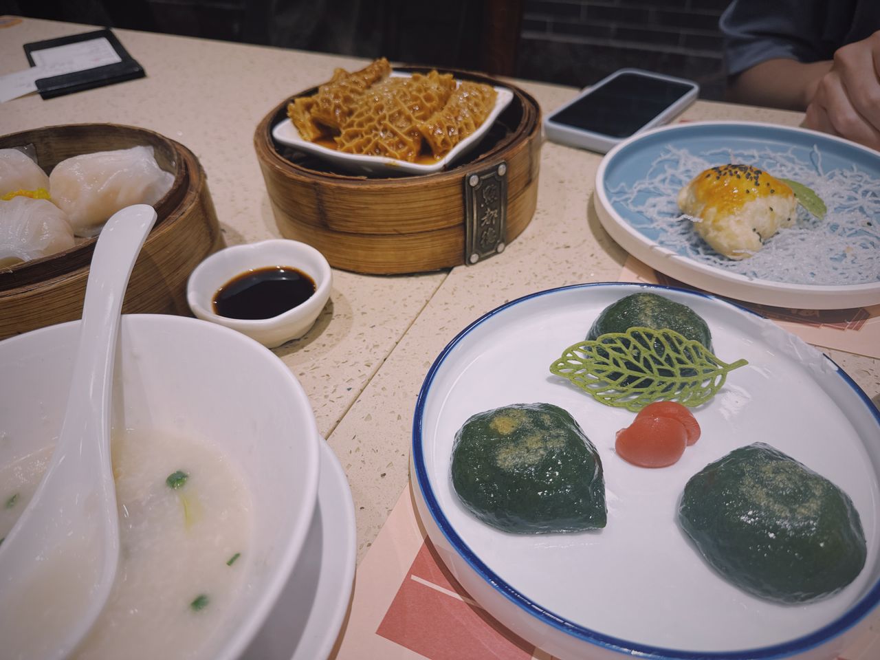 点都德广式茶点