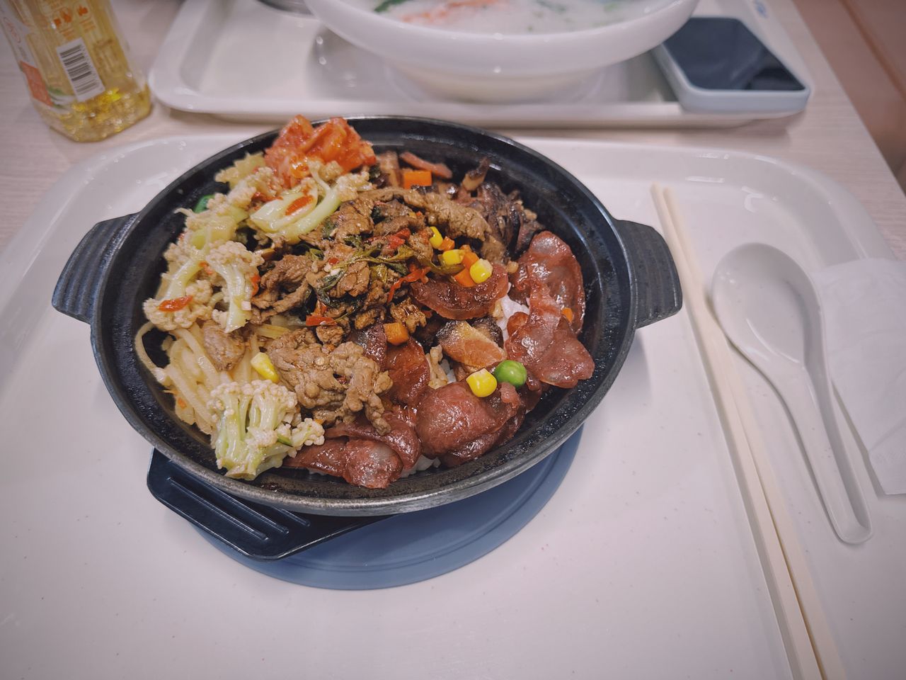 腊味与牛肉煲仔饭