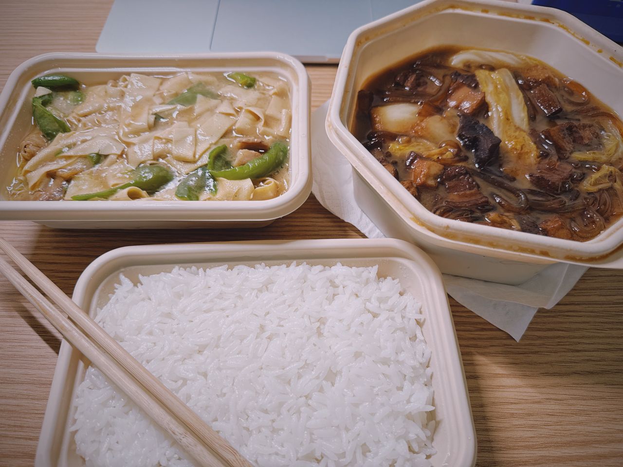 关东小磨东北菜