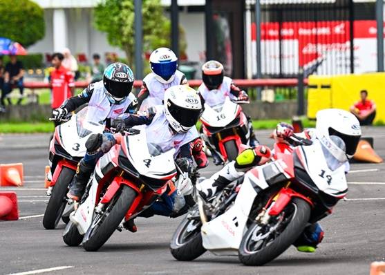 Siap Mengaspal di Lintasan Dunia, 10 Pebalap Muda Terpilih di Astra Honda Racing School 2026