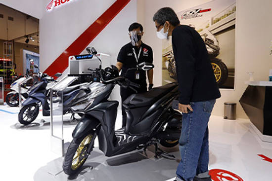 GIIAS AHM Hadirkan Produk Baru Di Booth Motor Honda