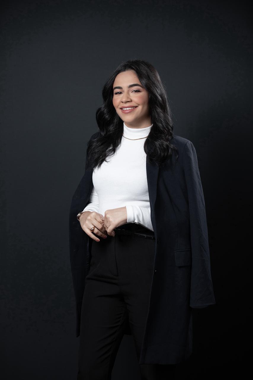 Dra. Letícia Soares