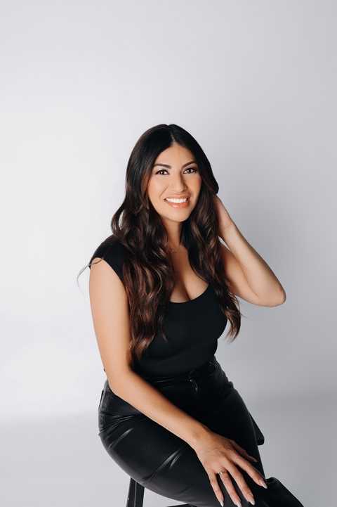 About Erica Ruiz hair