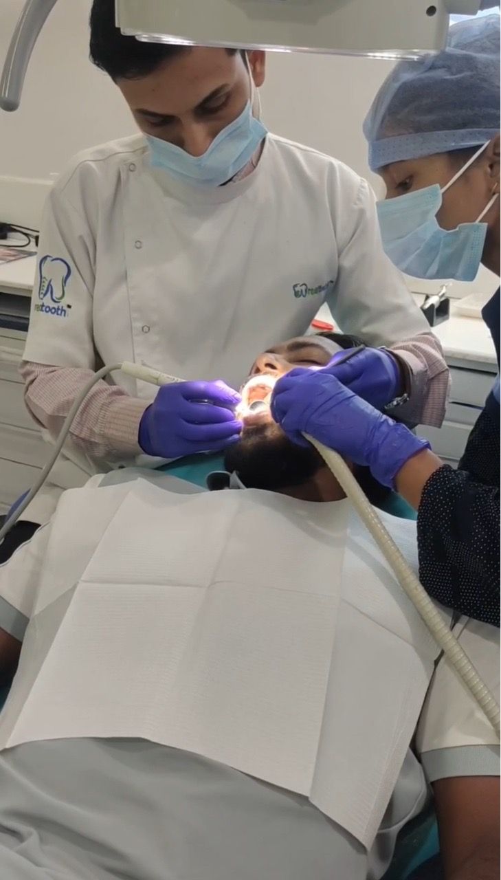  dental-care,healthcare,service,professional,medical,clinic 