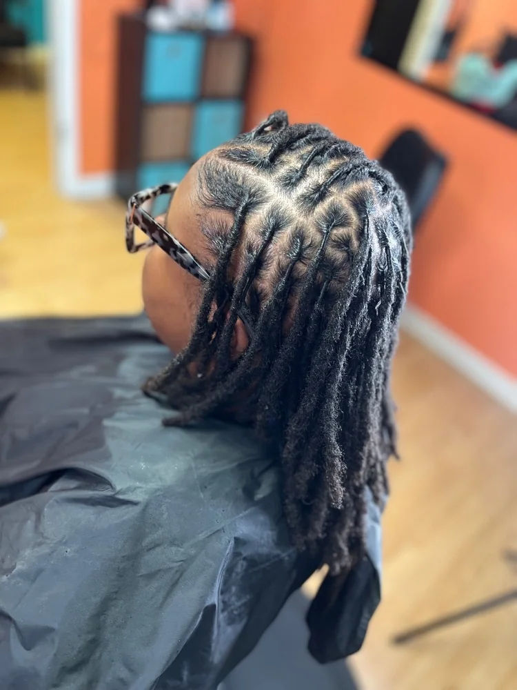 Retwists Services
