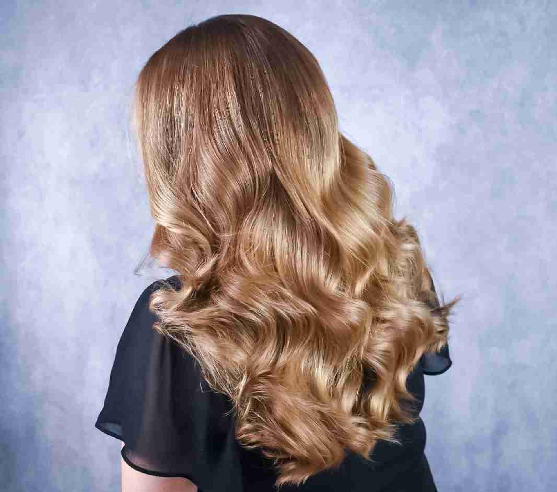hair,beauty,style,blonde,curls