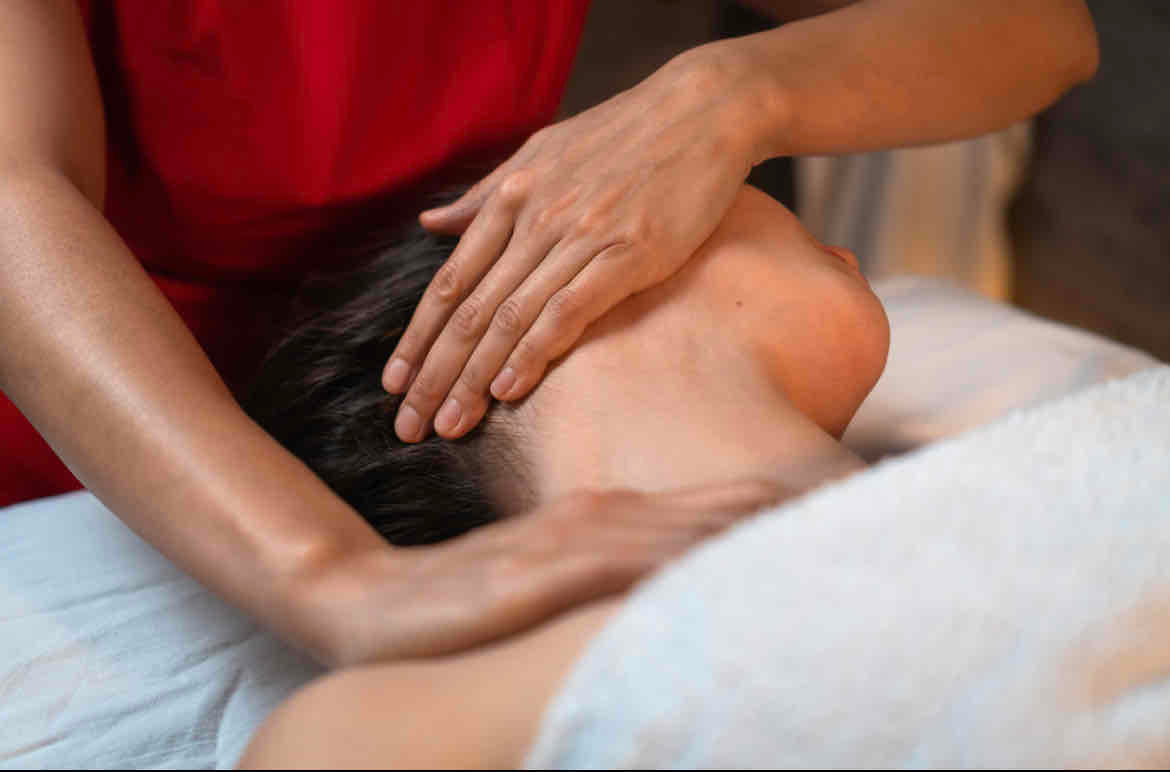 massage,therapy,relaxation,wellness,service