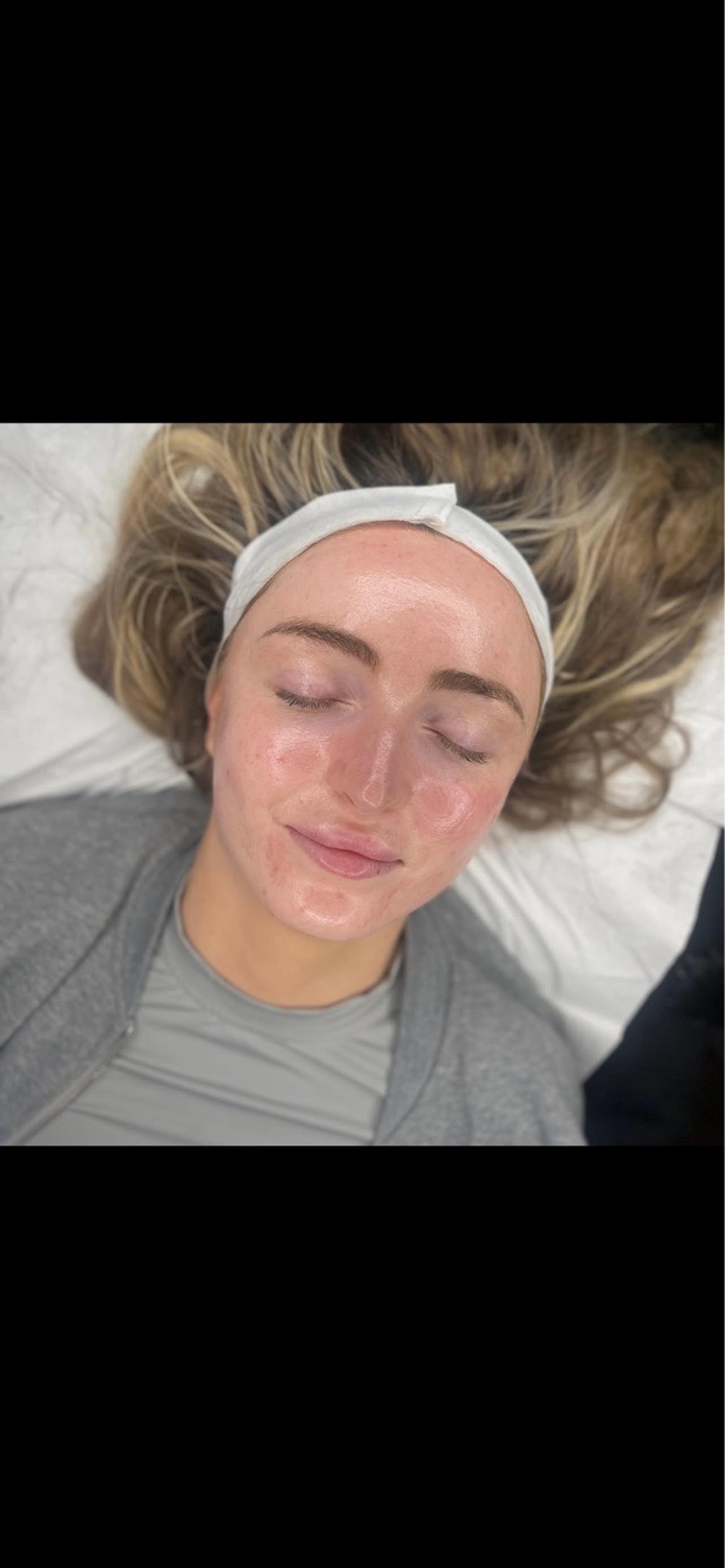 facial,skincare,relaxation,beauty treatment,wellness