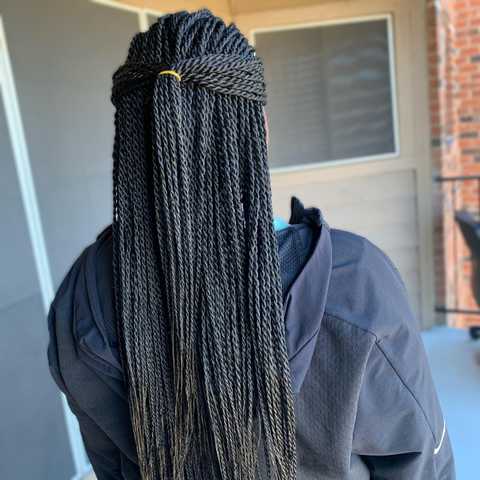 Senegalese Twists service