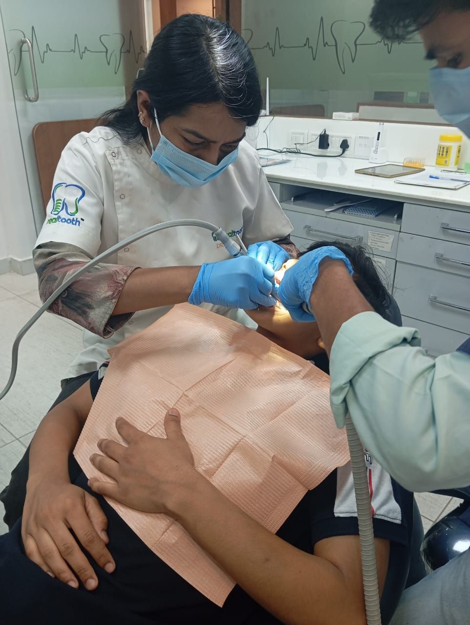 dental,clinic,procedure,healthcare,professional  