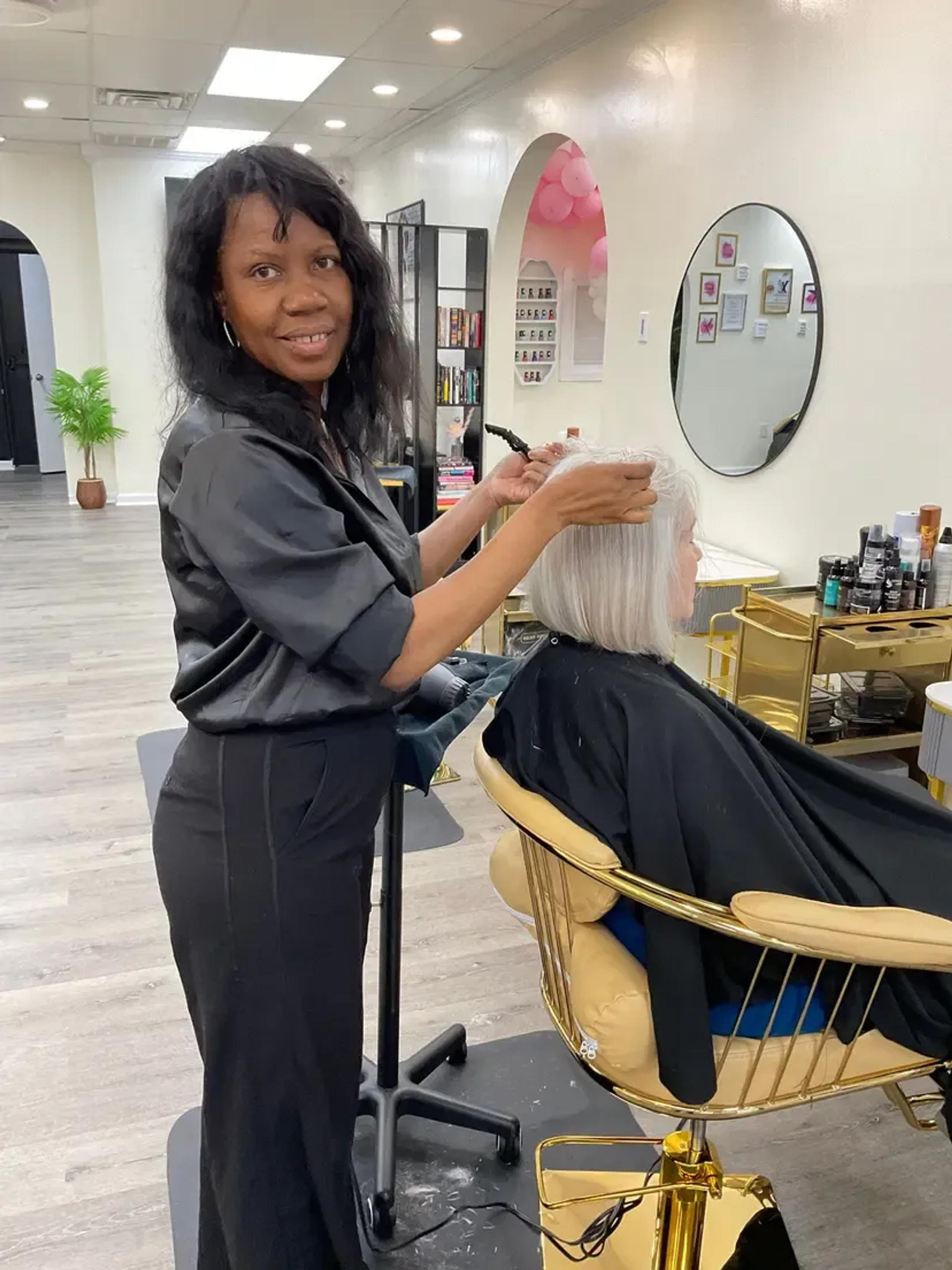 Haircut & Hair Styling