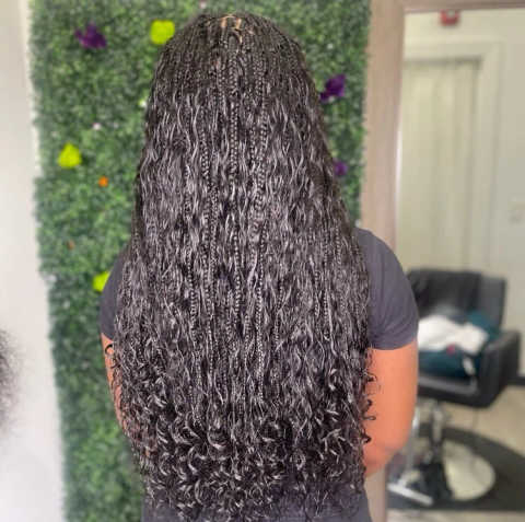 Boho Knotless Braids (With 100% Human Hair) service