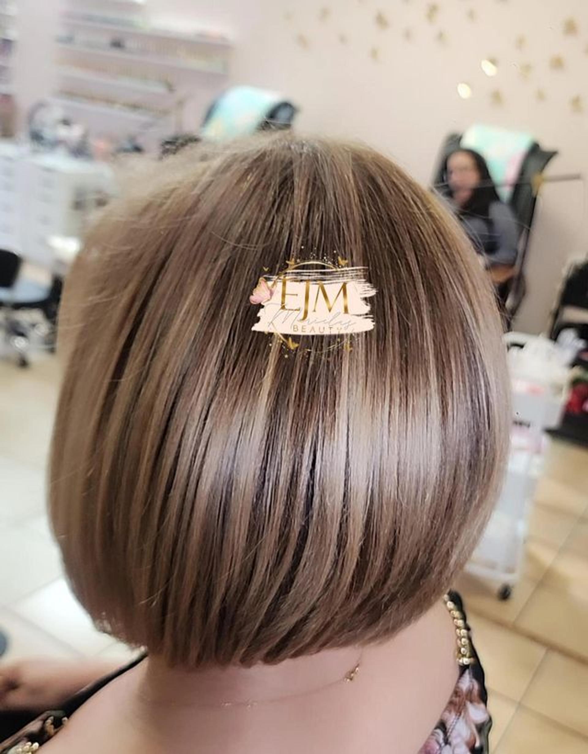 Haircut & Styling