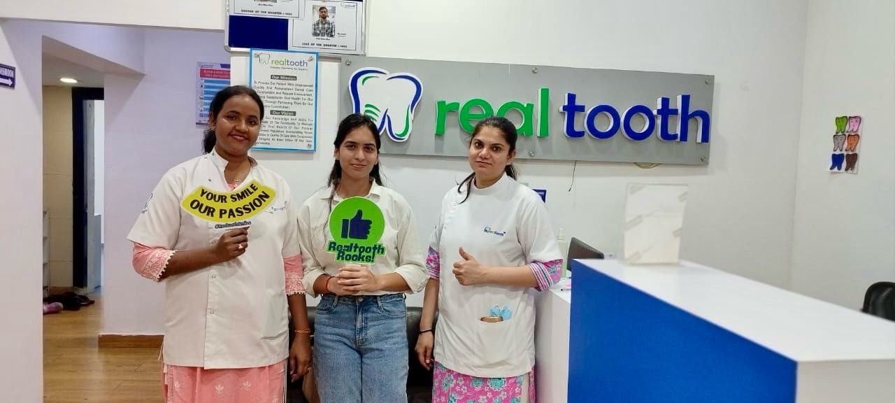  dental clinic,team photo,staff,smile,clinic interior  