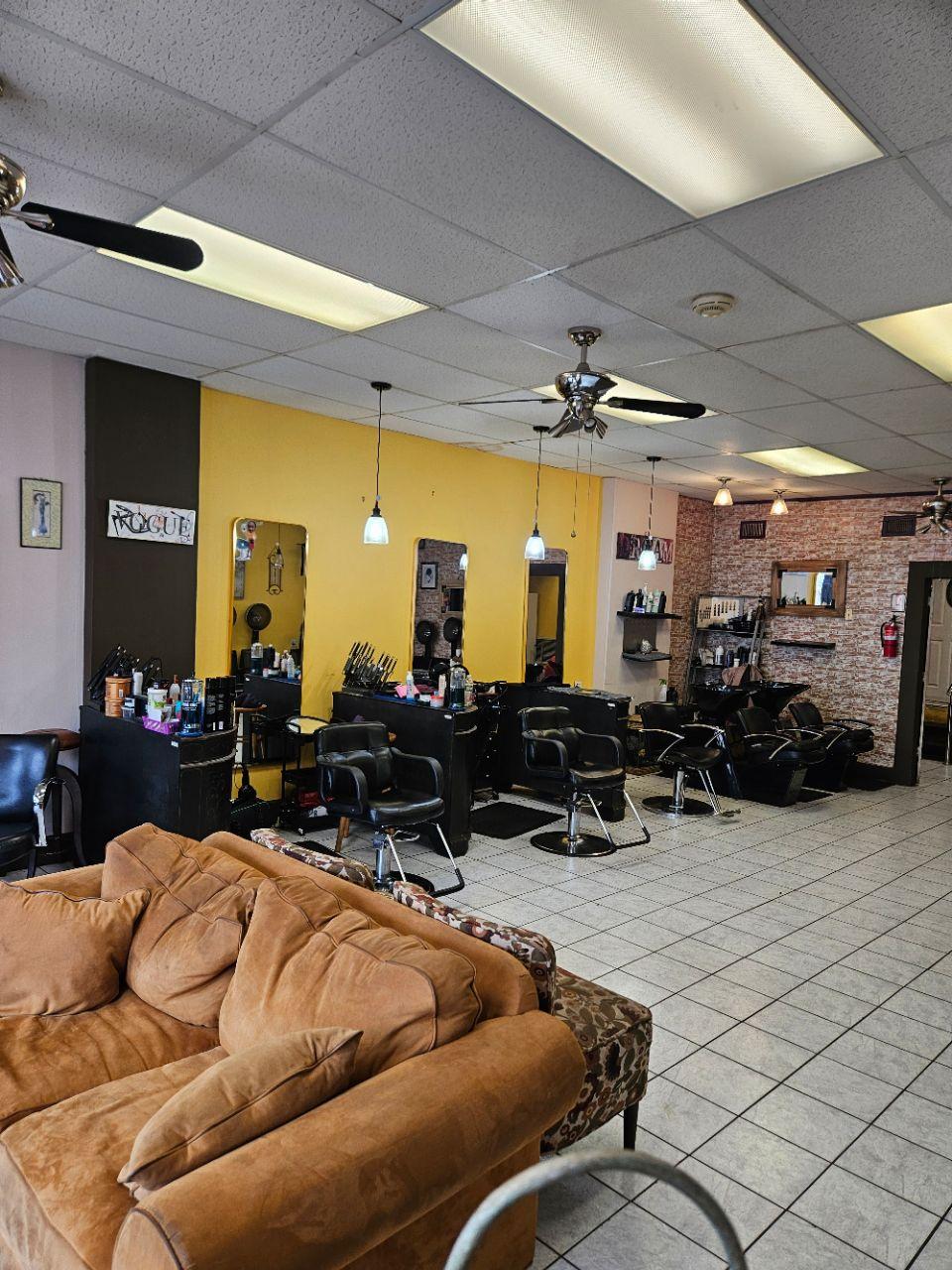 salon,interior,chairs,mirrors,lighting,hairdressing,beauty
