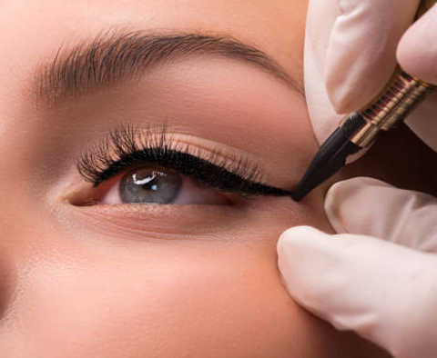 Permanent Make Up Services service