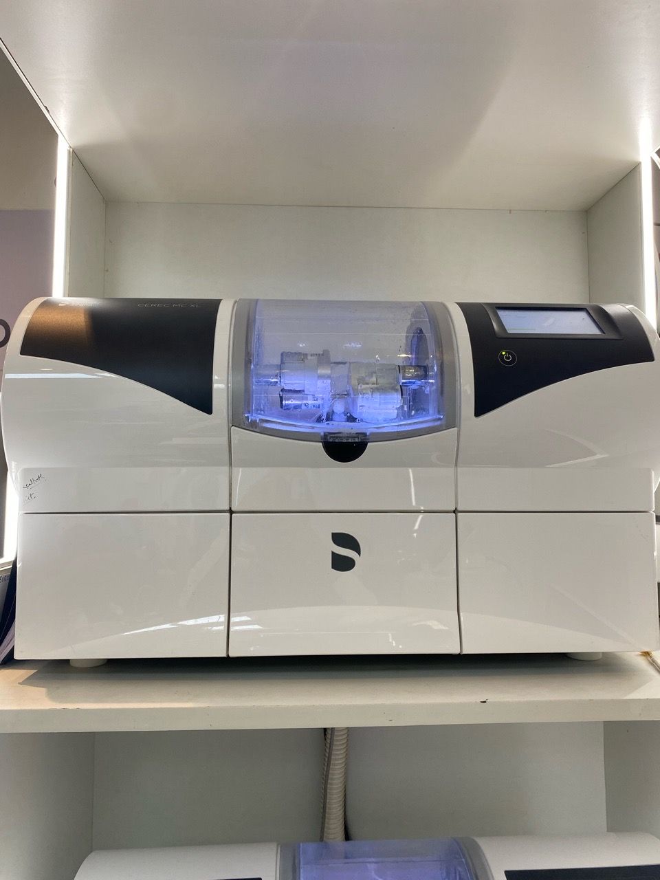  dental,medical,equipment,clinic,technology  