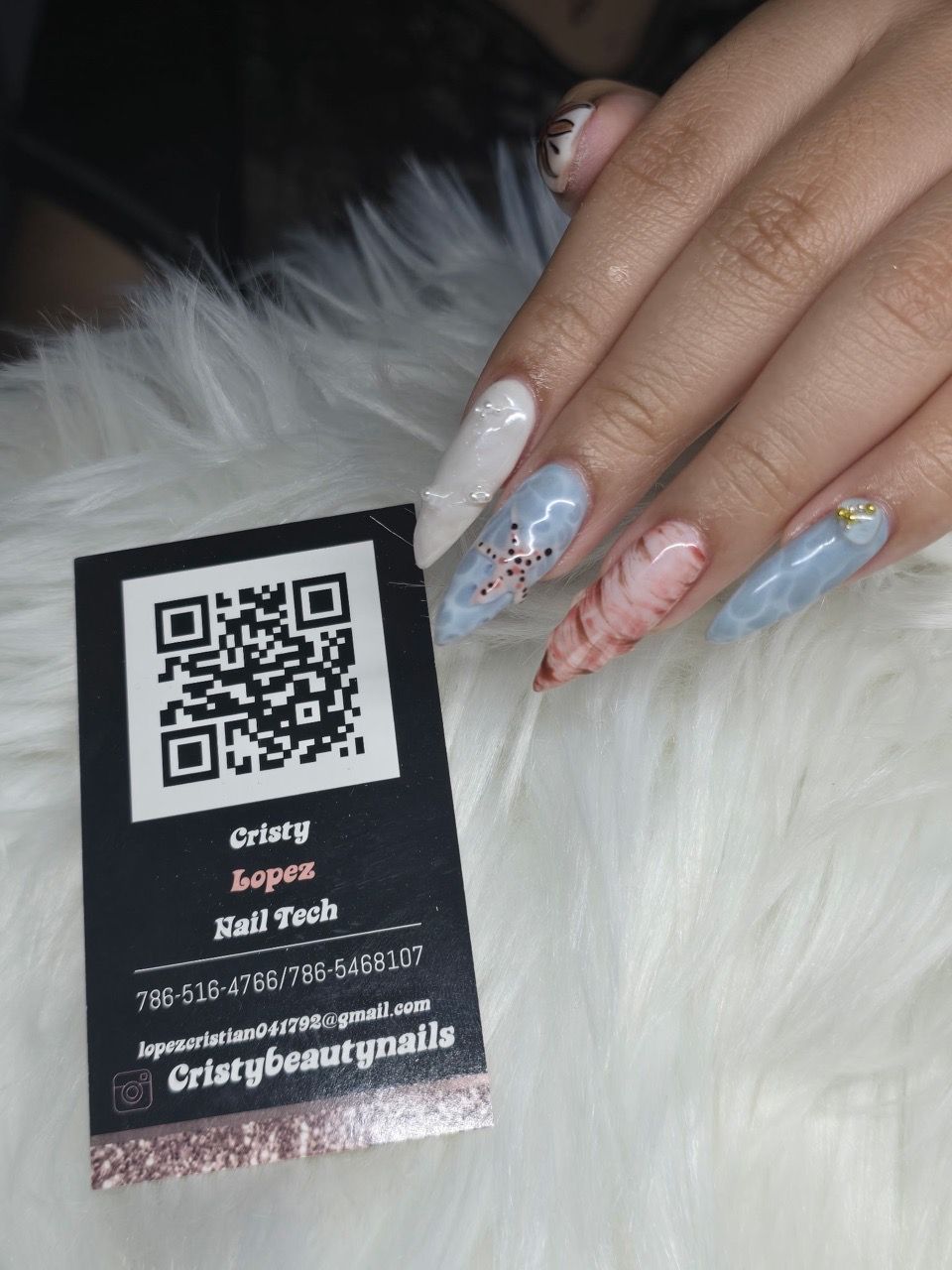  nails,manicure,beauty,contact-card,professional  