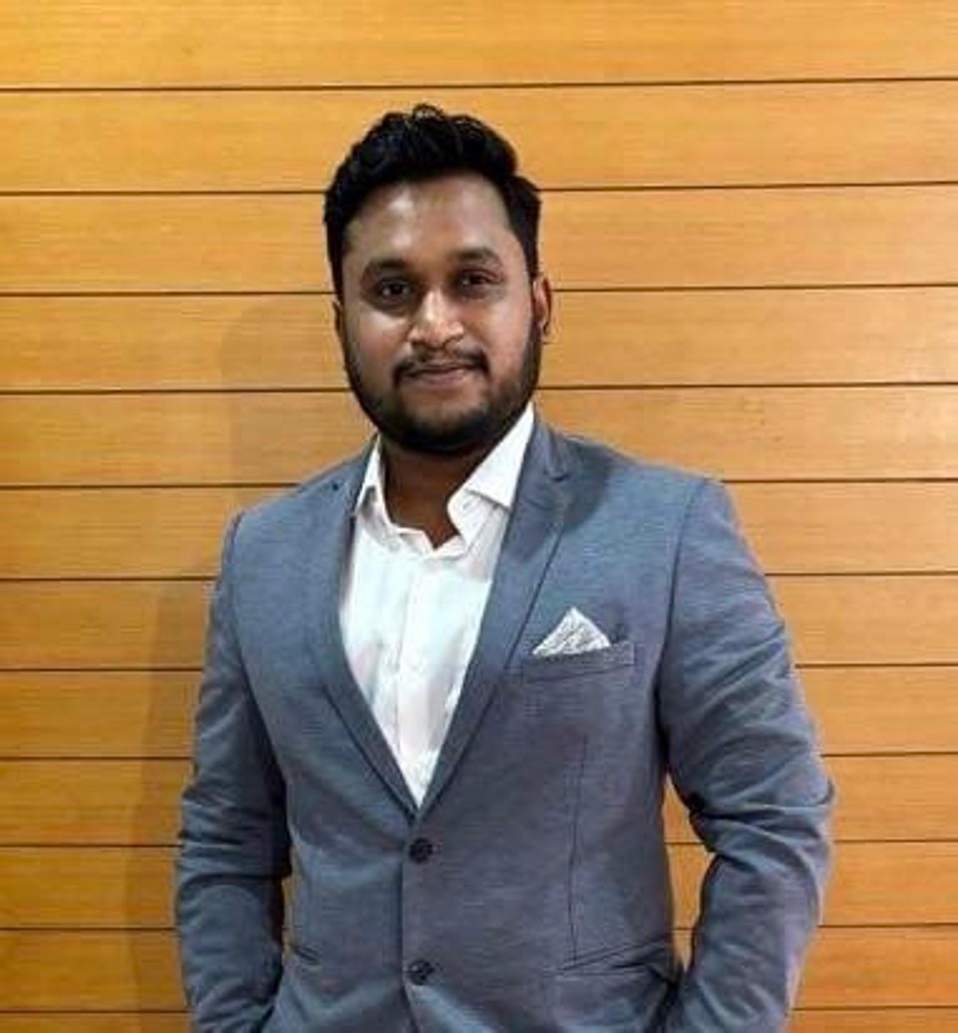 Dr.Akash Profile Image