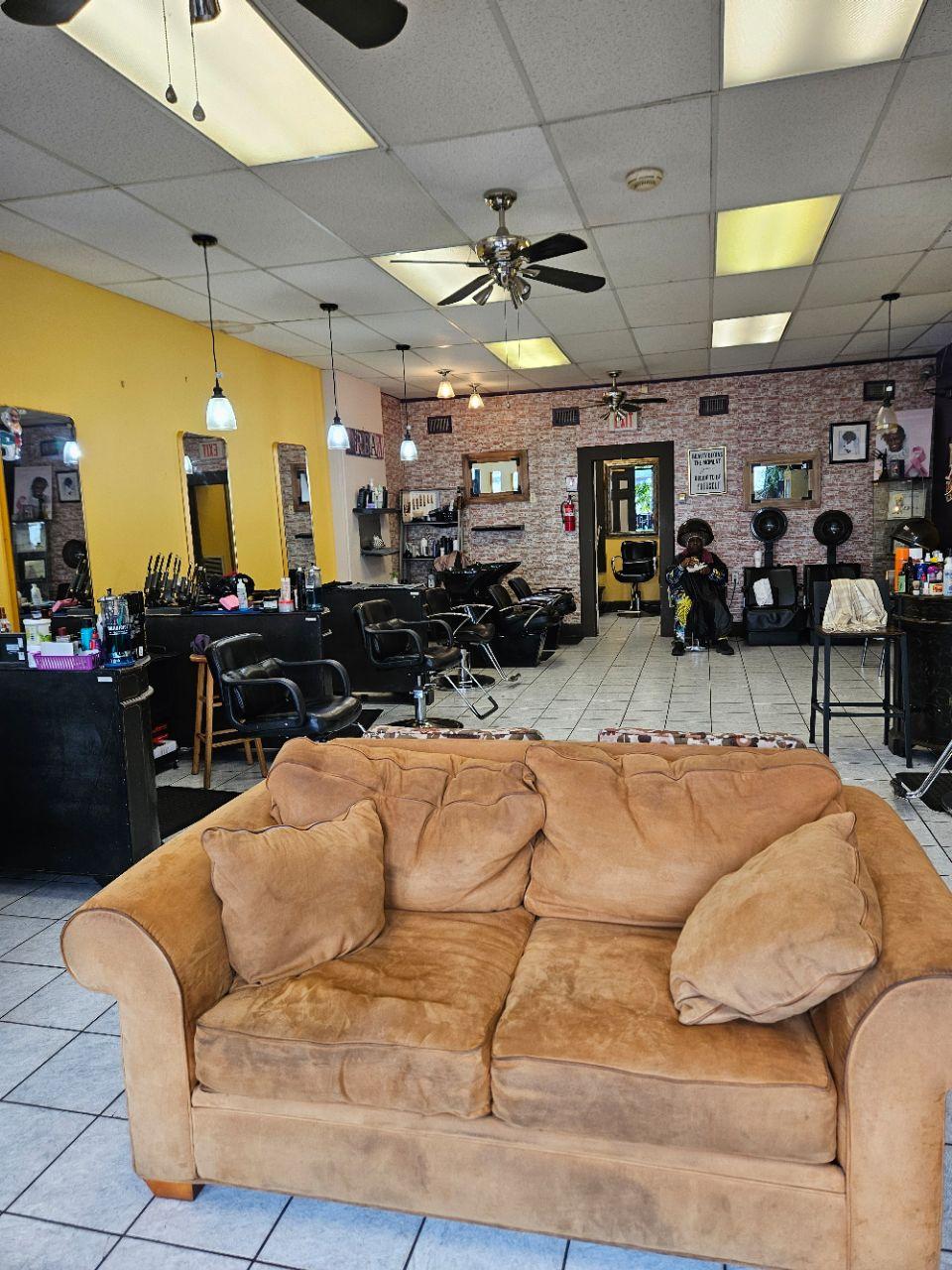 salon,interior,chairs,mirrors,lights,couch,hair salon
