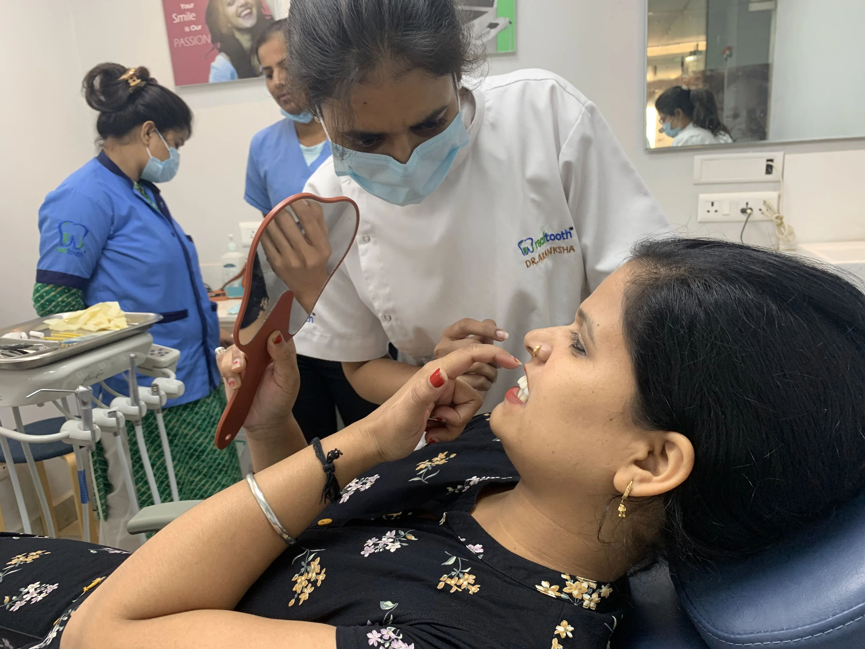 dental,clinic,patient-care,healthcare,professional-service  