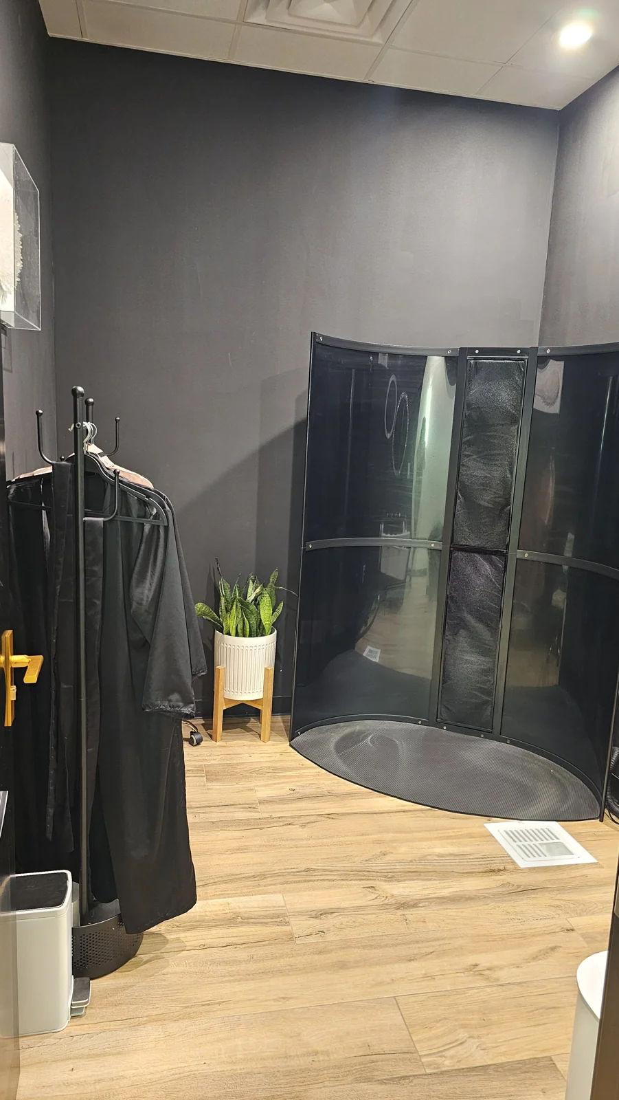  gallery12 