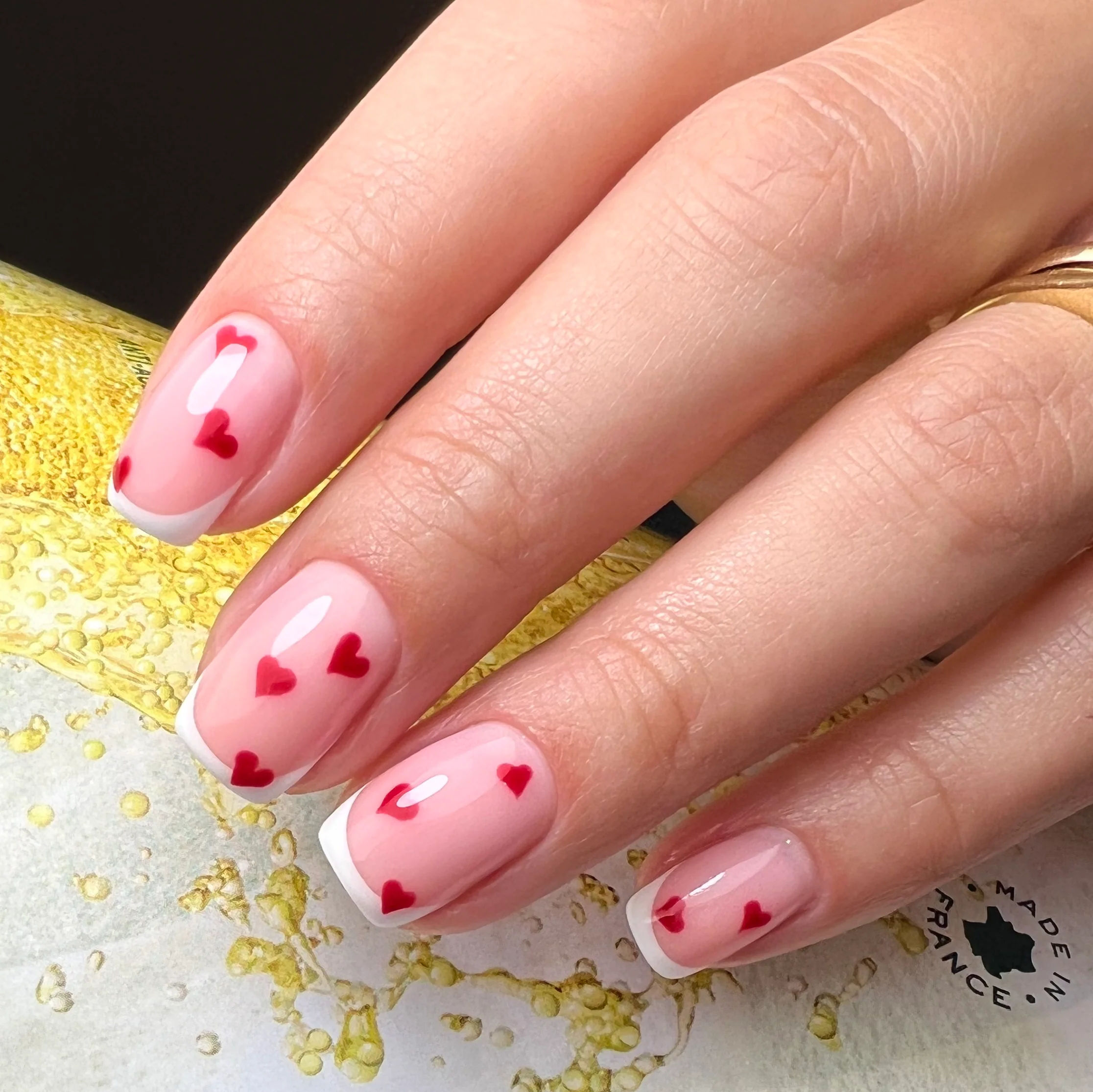 nail art,manicure,beauty,red hearts,hand