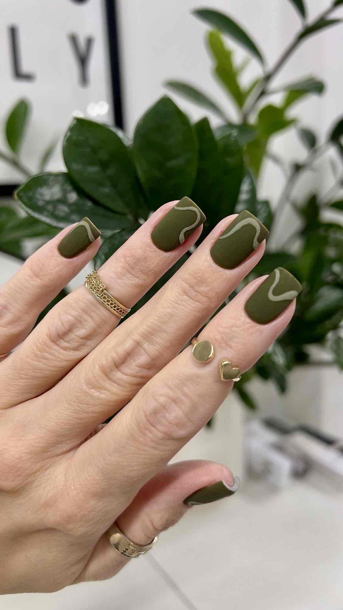  nail art,manicure,green nails,jewelry  