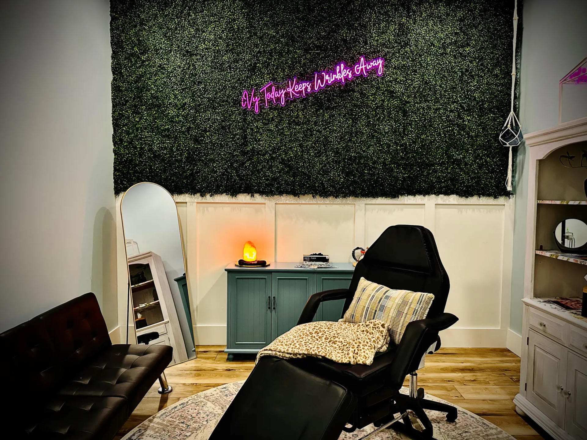 medspa,interior,relaxation,wellness,treatment room,decorative