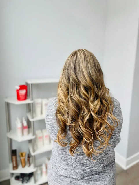 Haircut & Hairstyling service