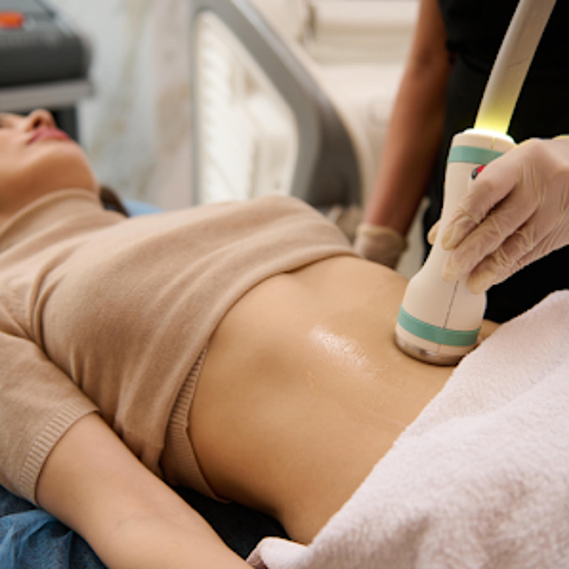 medspa,body-contouring,treatment,procedure,professional