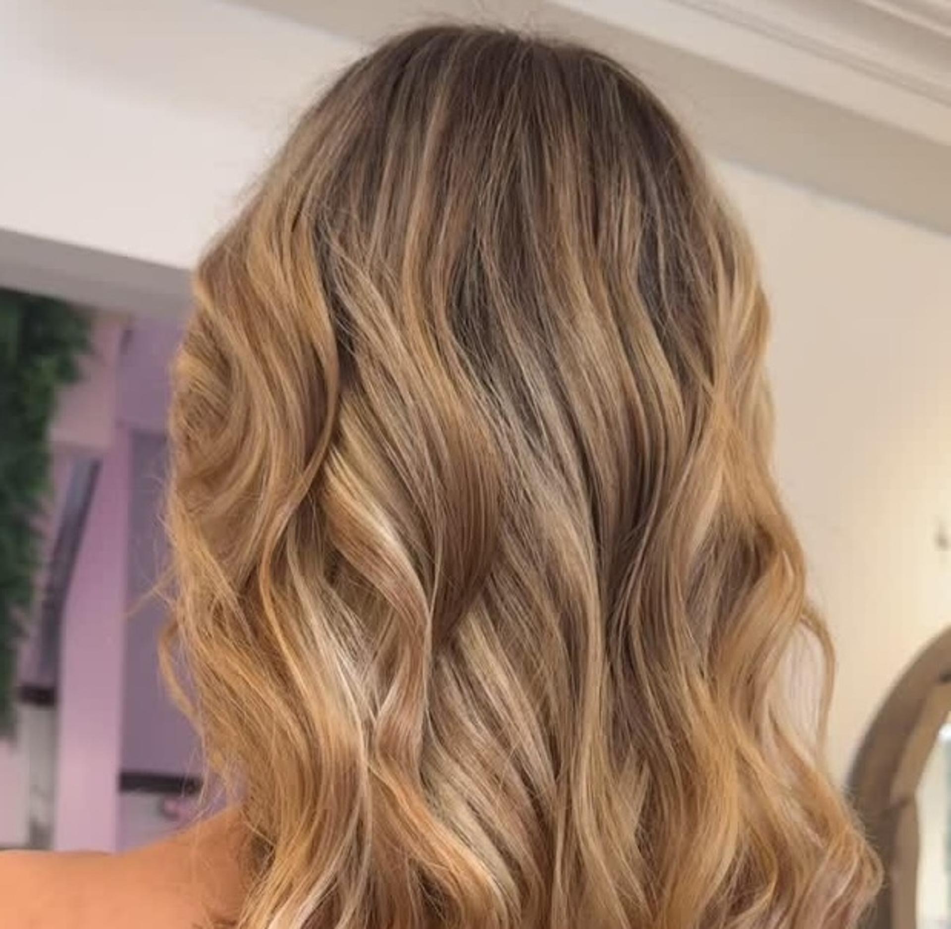 Highlights & Blonding