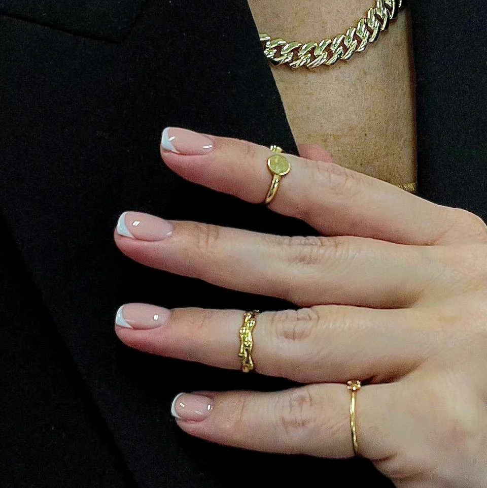  nails,manicure,jewelry,hands,rings 