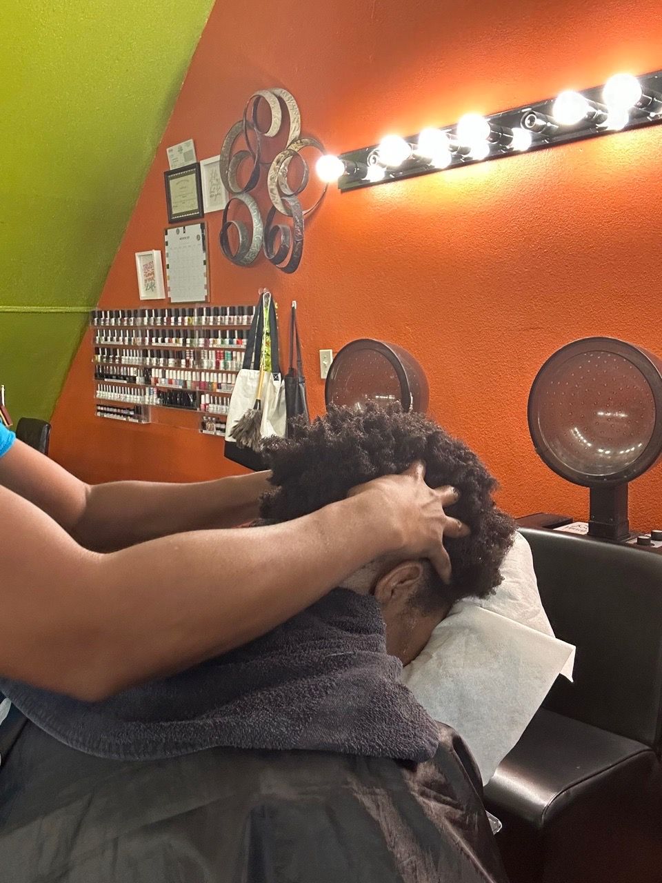 Stimulating scalp Massage