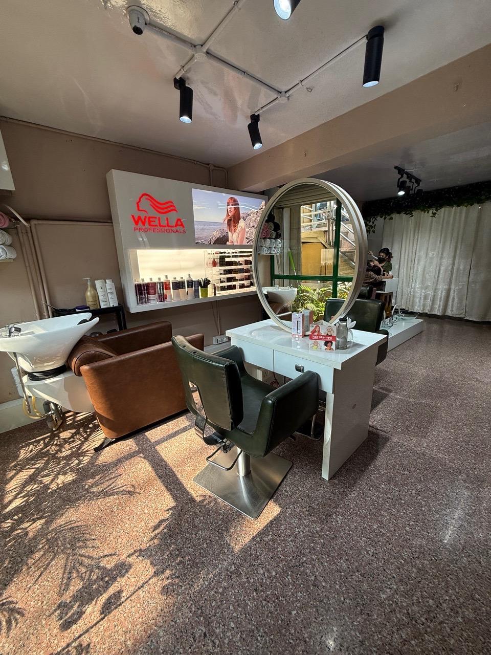  salon,interior,beauty,wella,mirror,chair 