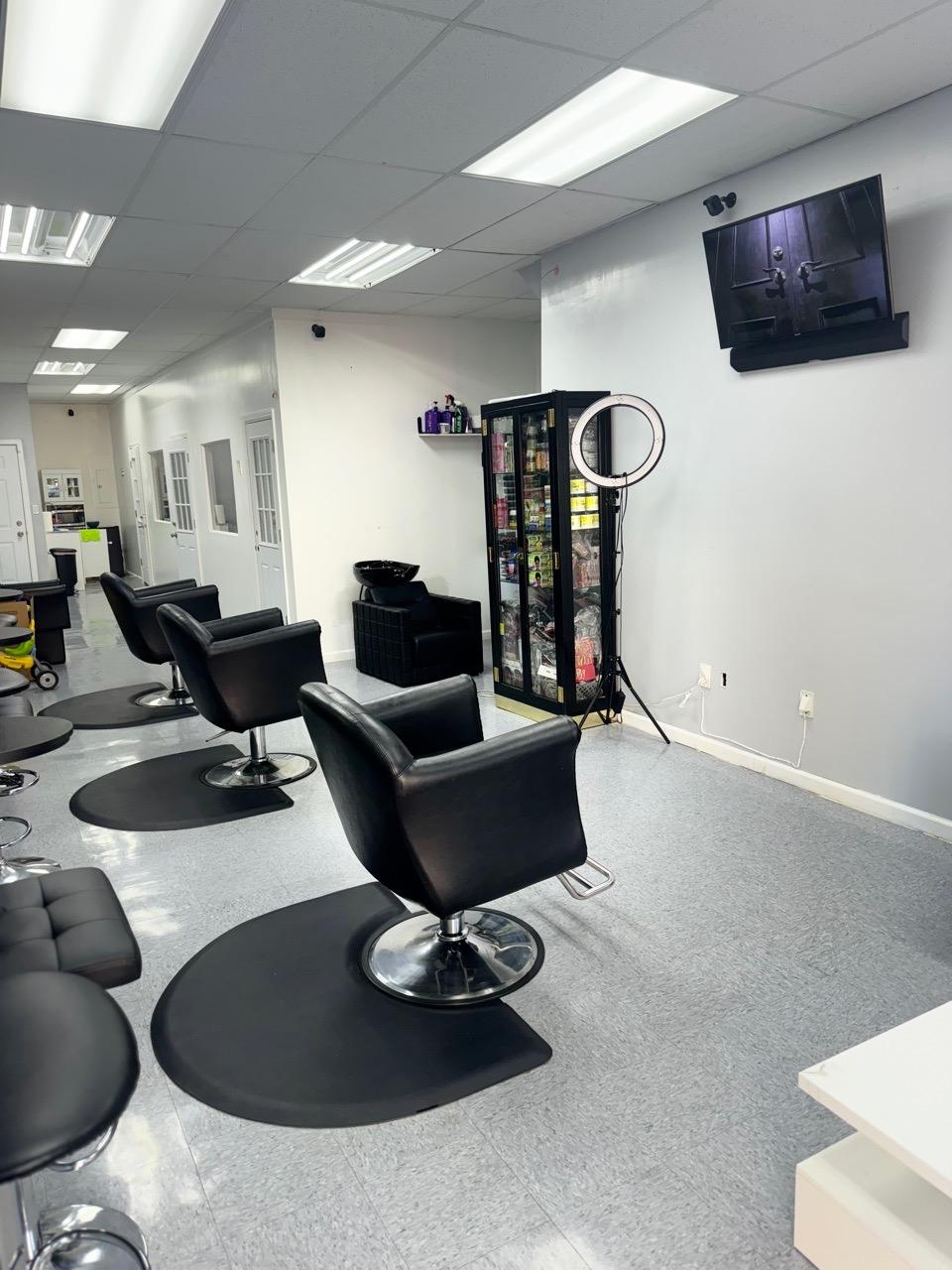  salon,interior,chairs,clean,well-lit  