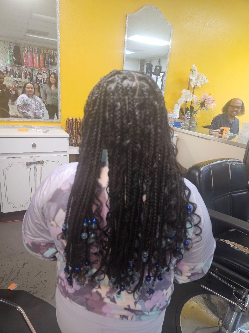  hair-salon,braids,beauty,service-result  