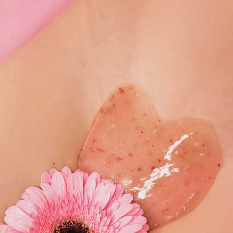 Women's Intimate Waxing service