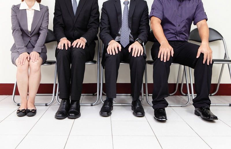 Tips Interview Kerja Berpakaian Rapi