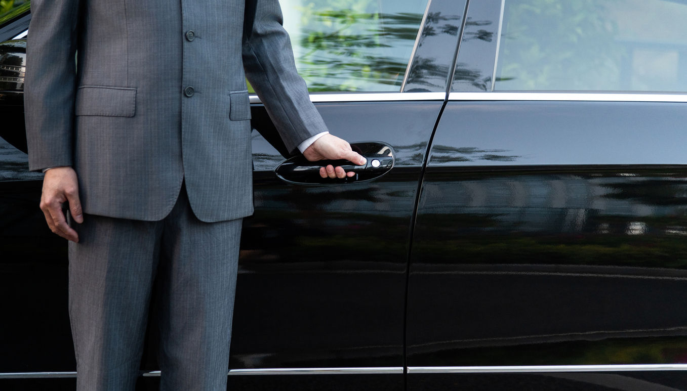 Why Choose Us for Limousine Services?