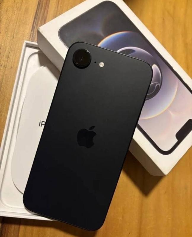 Apple iPhone 16e de 128 GB — Preto