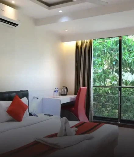 deluxe rooms hotel in ballygunge