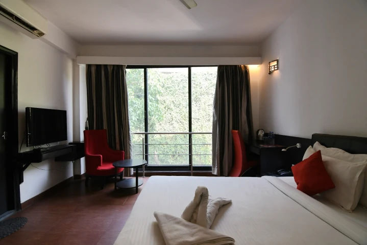 premium rooms hotel in ballygunge
