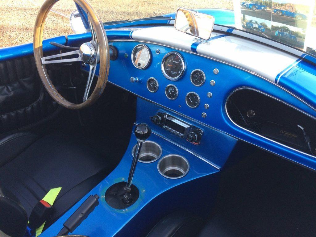 Replica 1965 Shelby Cobra AC