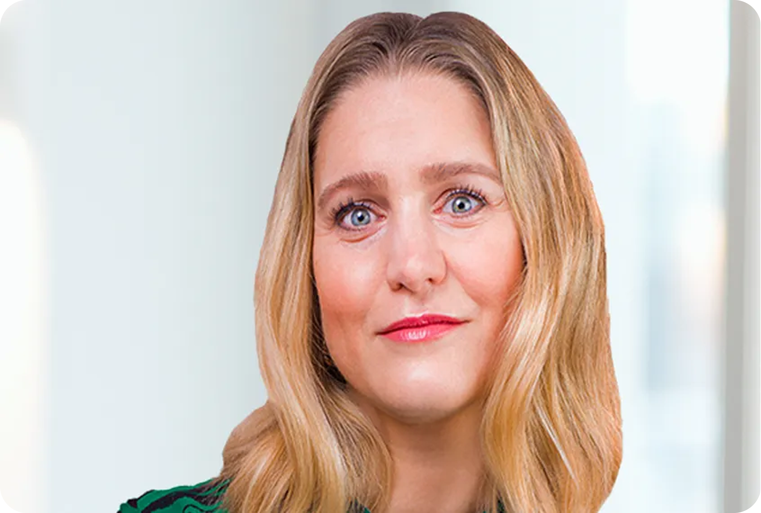 Headshot of Madeleine Cobb, Global Head of Corporate Sustainability, Schroders