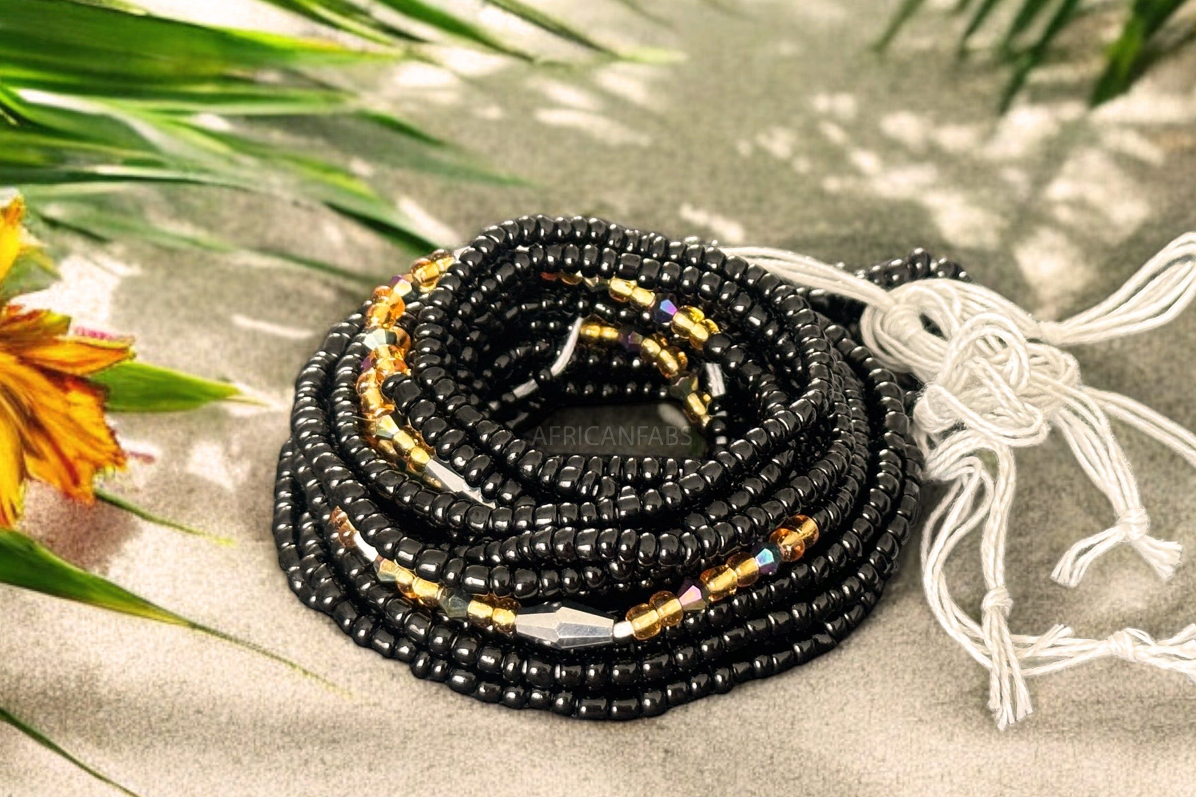 Ensemble de Perles de Taille Femme Noir et Doré avec Motifs Papillon – Chaîne de Taille Fantaisie