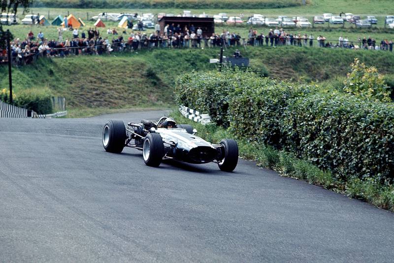 Jochen Rindt (Cooper T86 Maserati).